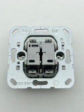 Gira 012800 UP Tastschalter