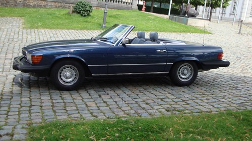 Mercedes benz 107 r - mercedes,
