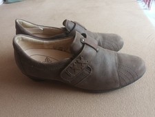 Waldläufer Hochfront Pumps