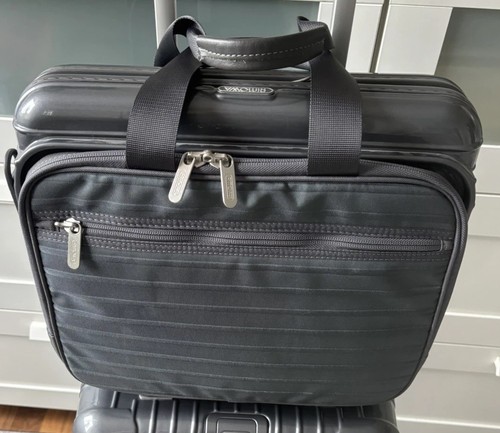 Sehr schöne rimowa - schöne,