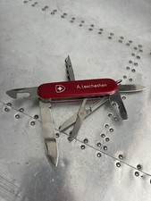 Victorinox Victoria Officier