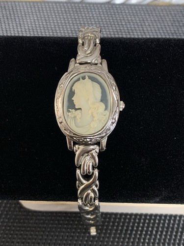Kamee armbanduhr