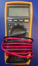 Fluke 177 Digitalmultimeter, Cat III 1000 V, Cat IV 600 V