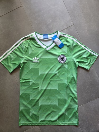 Deutschland retro fußball - deutschland,