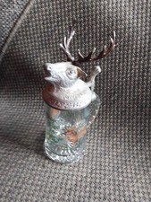 Dekorativer Glas Bierkrug mit