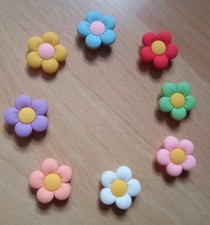 8 Schuh Pins  Shoe Charms Anstecker Blumen für Crocs Clogs ca. 3 cm Neuwertig