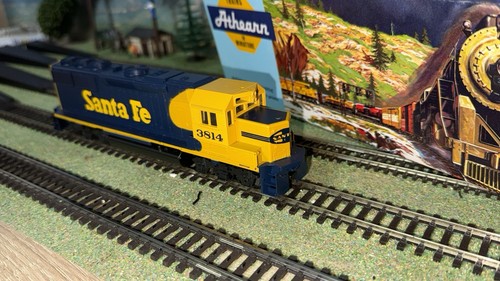 Athearn 4631 diesellok - ,
