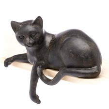 Katze liegend Tierwelt Figur
