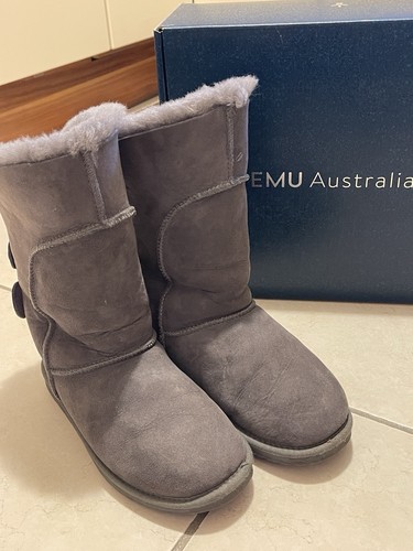 Emu alba - emu,