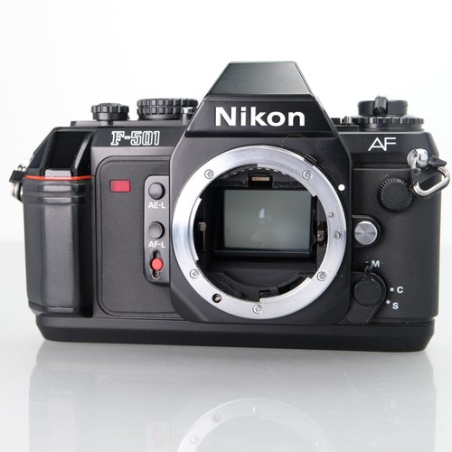Nikon 501 analoge - nikon,
