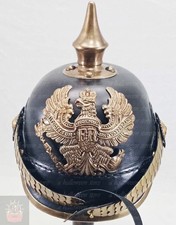 Antike deutsche Pickelhaube