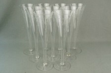 9 schöne große alte Gläser