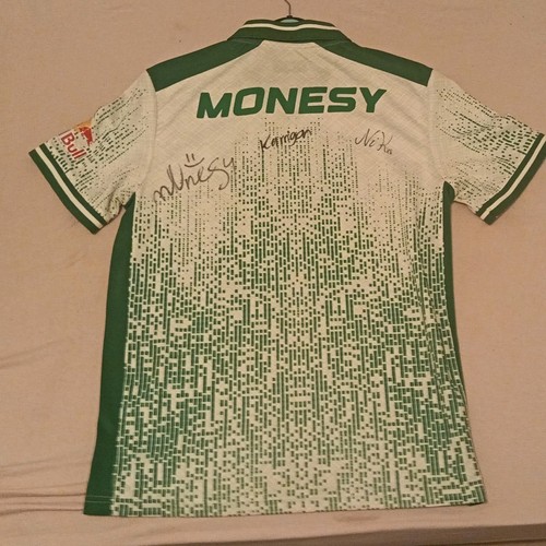 M0nesy match worn signiertes - match-worn,