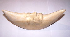 Schöne HOLZMASKE MOND -