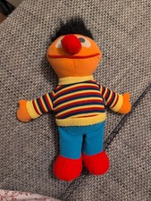 Ernie aus der Sesamstraße Plüschfigur Spielfigur Retro Vintage 1995 Ca. 25 Cm