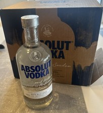 6x Absolut Vodka / 40 % Vol. /