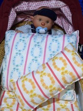 4-tlg. Puppenwagen Garnitur, DDR Motiv blaue/orange Blumen, pink gestreift