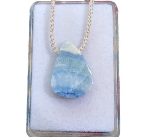 Scheelit cabochon anhänger - scheelit,