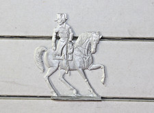 Zinnflachfiguren: Napoleon im Mantel zu Pferd , 70mm