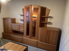 Schrankwand - Wohnwand Erlenholz Teilmassiv Vitrine TV-Schrank 3Schubladen Top