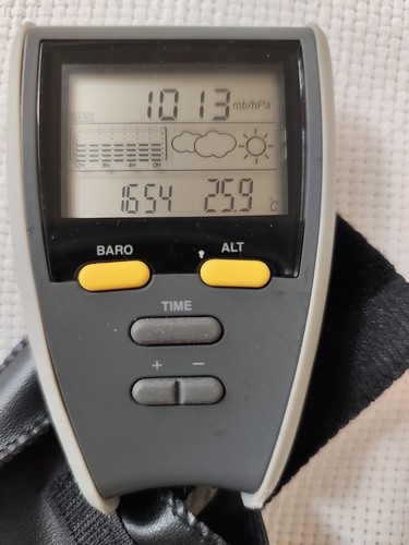 Elektronischer höhenmesser - elektronischer,
