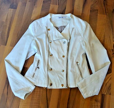 LAURA JO raffinierte Jeansjacke Jeans Jacke creme 2 seitiger Zipper Zierknöpfe