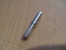 Zentrierbolzen für
