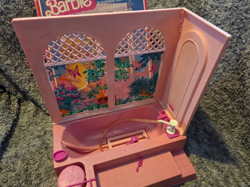 Rare vintage 1975 barbie pink - rare,