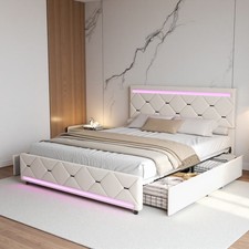 Polsterbett 140x200 cm mit LED