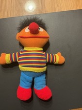 Sesamstrasse Figur Ernie