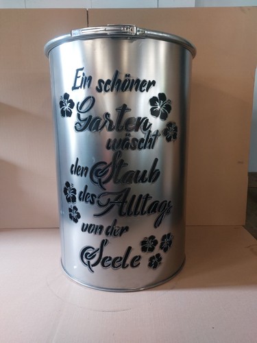Feuertonne mit ein - mit,