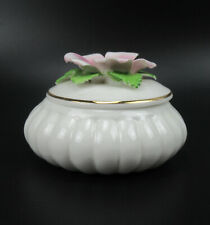 Radnor Porzellan Dose Blume Blüte England Porcelain Box Bone China