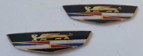 Eyebrow emblem chrysler - emblem, ,chrysler