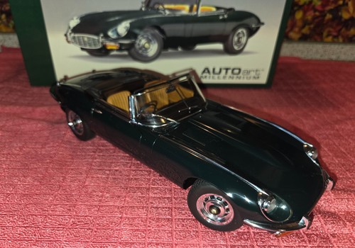 Autoart millenium 73522 jaguar - 73522,