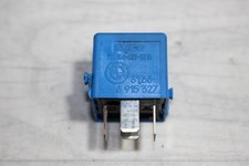Relais Multifunktionsrelais 6915327 BMW 3er E46 EZ51 Bj,04