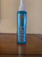 Moroccanoil Frizz Shield Spray