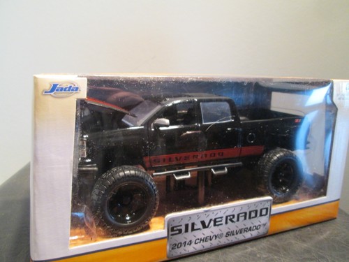24 chevrolet chevy - 1,