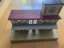 1 Stück Kibri  Blech Bahnhof