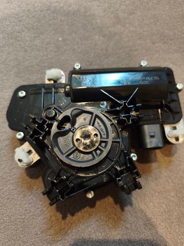 Stellmotor heckklappe audi a4 - audi,