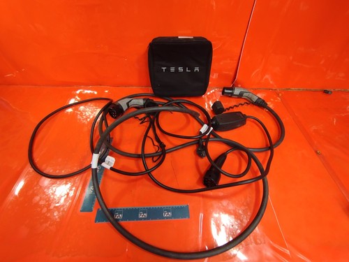 Tesla model long range - 3,