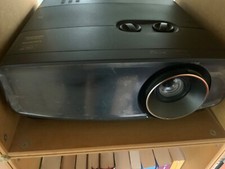 JVC LX-UH1 4K UHD HDR DLP Beamer Projektor 100 std. Original Verpackt