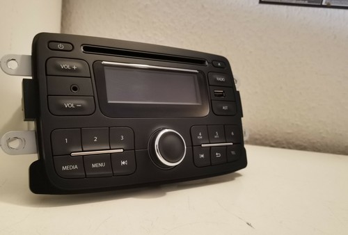 Reparatur dacia sandero radio - dacia,