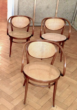 Design-Klassiker: Thonet 210 R Wiener Kaffeehausstuhl, 3 Stück, jeweils 280 Euro