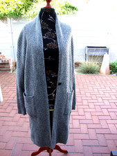 Uniqlo Strickmantel Strickjacke lang hell grau Gr S