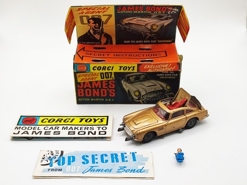 1965 diecast corgi auto - diecast,
