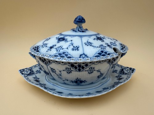 Royal copenhagen - royal,