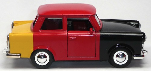 Trabant 601 schwarz rot gold - trabant,
