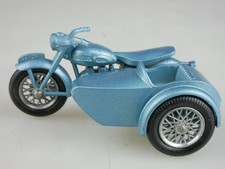 04c Triumph T110 & Side Car - 39564 Matchbox Regular Wheels