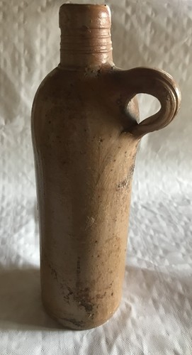 Antike steinzeug wasserflasche - antike,
