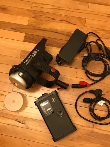 Aputure 120 d - aputure,